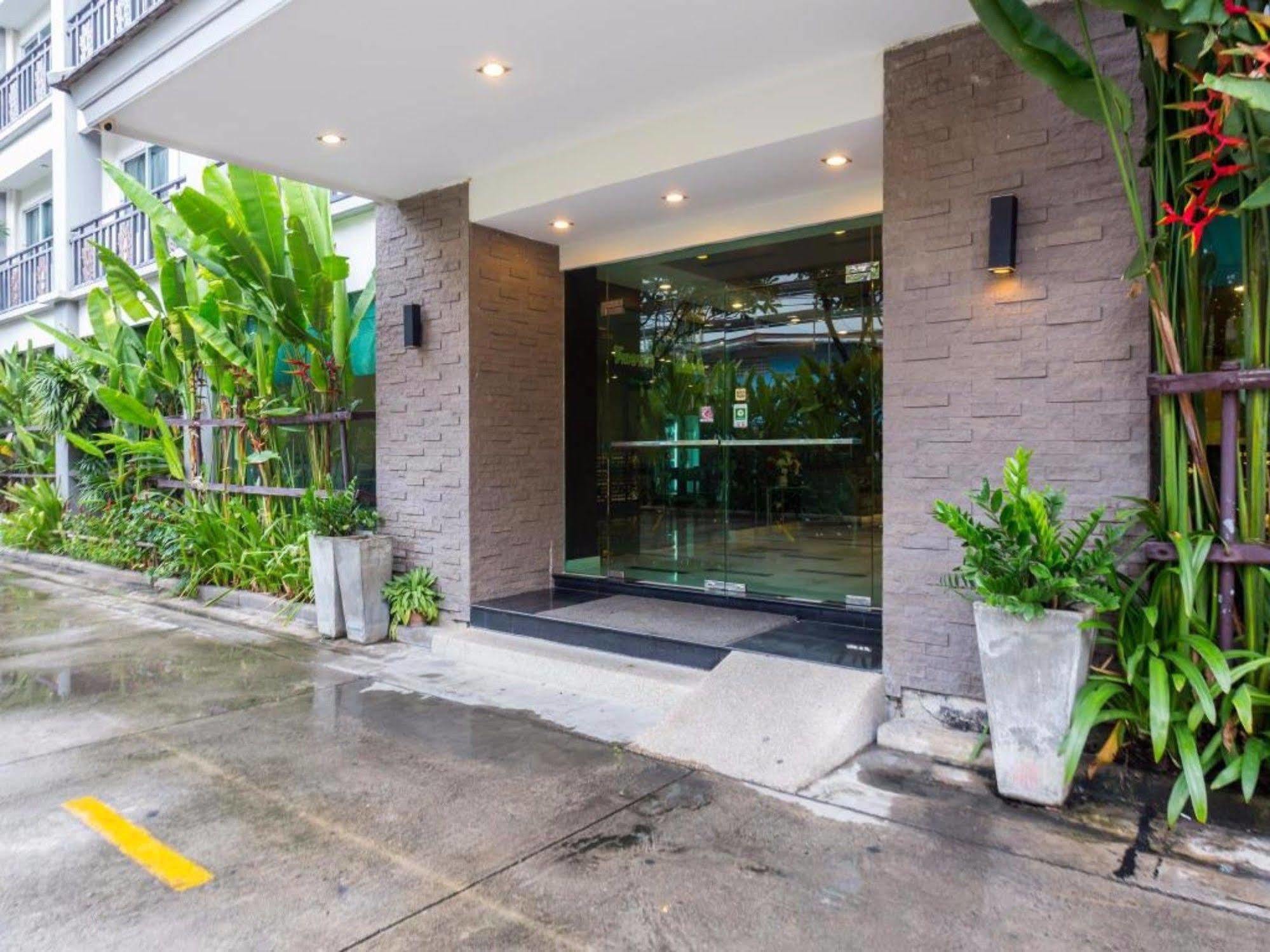 14 Resort Bangkok Eksteriør billede