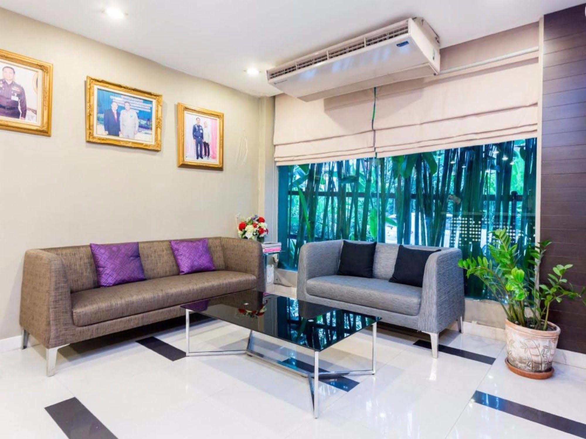 14 Resort Bangkok Eksteriør billede